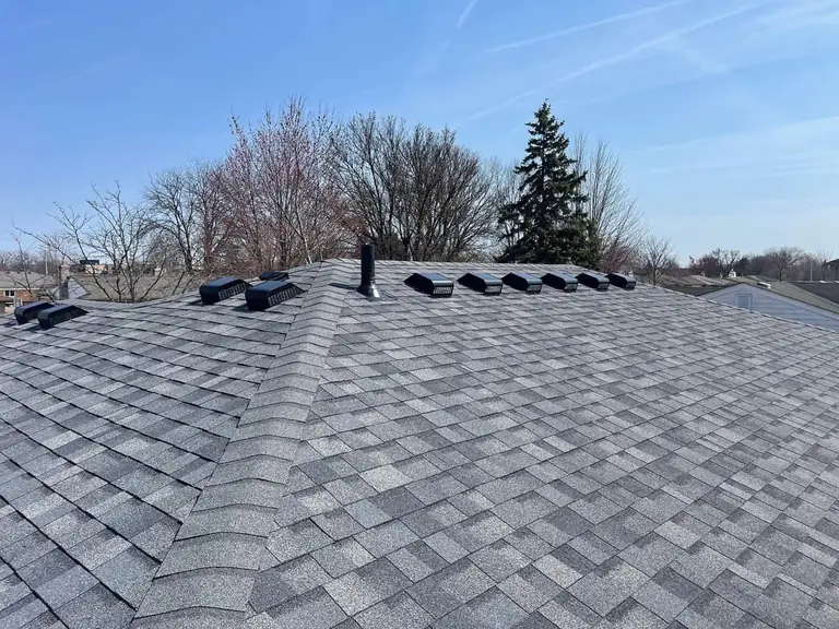 Architectural shingle roof with ridge vents